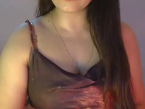 Snapshot of diva-22 chatting on January 19, 2:54 pm diva-22 online show from January 19, 2:54 pm