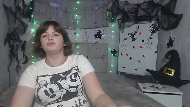 StaceyLex online show from October 21, 5:40 am