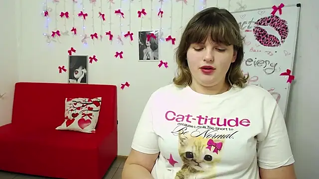 StaceyLex online show from March 29, 5:31 am