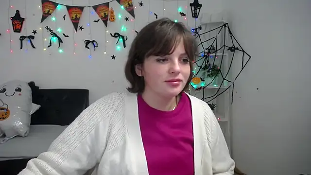 StaceyLex online show from October 22, 5:40 am