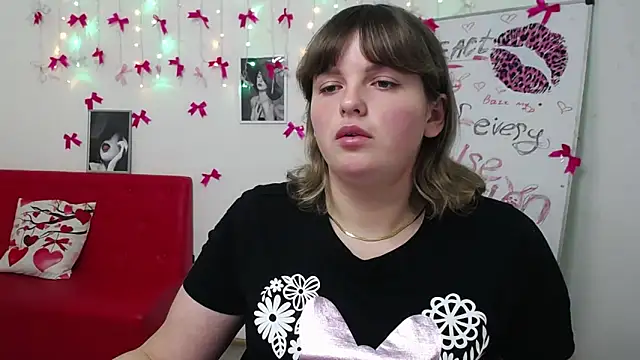 StaceyLex online show from March 24, 6:35 am