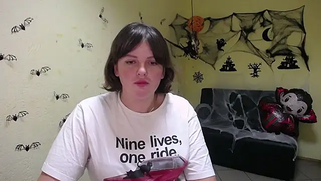 StaceyLex online show from October 24, 5:39 am