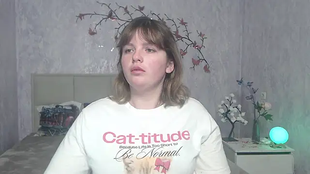 StaceyLex online show from March 25, 6:13 am