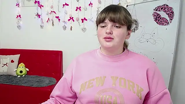 StaceyLex online show from April 4, 5:36 am