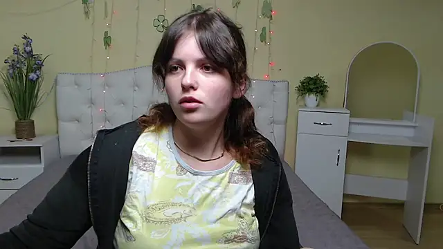 StaceyLex online show from March 23, 6:26 am