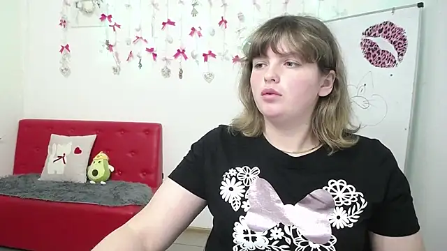 StaceyLex online show from March 31, 5:42 am