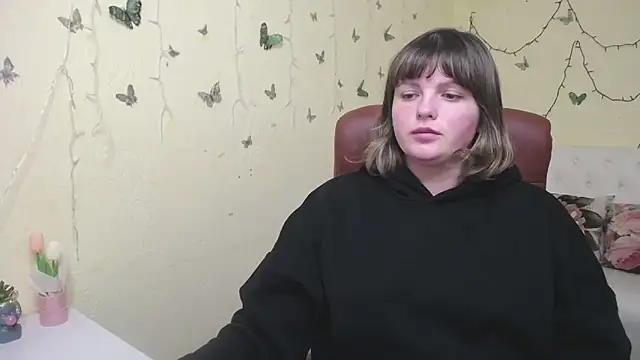 Snapshot of StaceyLex chatting on February 24, 6:47 am StaceyLex online show from February 24, 6:47 am