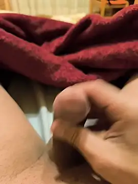 mirrowhot online show from February 14, 9:15 pm