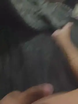 Snapshot of mirrowhot chatting on November 10, 11:43 pm mirrowhot online show from November 10, 11:43 pm