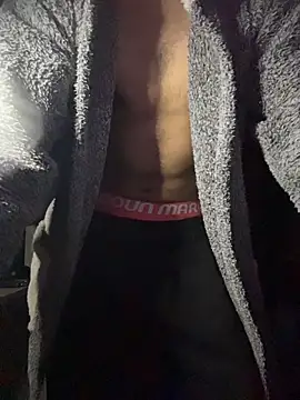 pxrnsenpaii online show from March 19, 12:10 am