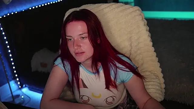 LisaElfy online show from April 13, 3:16 pm