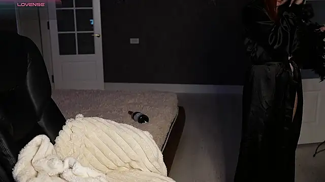 LisaElfy online show from February 24, 2:40 pm