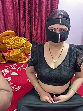 mickey love online show from March 19, 8:55 am