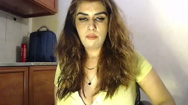 Snapshot of pareeti chatting on November 5, 3:59 pm pareeti online show from November 5, 3:59 pm