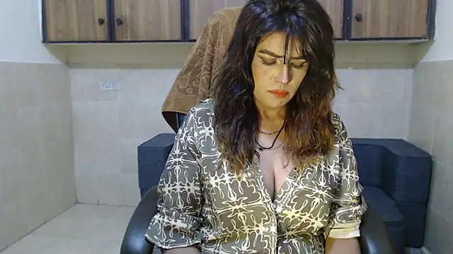 pareeti online show from February 21, 2:19 pm