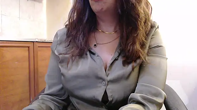 Snapshot of pareeti chatting on October 3, 12:28 pm pareeti online show from October 3, 12:28 pm