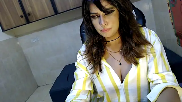 pareeti online show from March 3, 6:48 pm