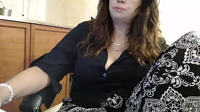 Snapshot of pareeti chatting on September 27, 12:00 pm pareeti online show from September 27, 12:00 pm