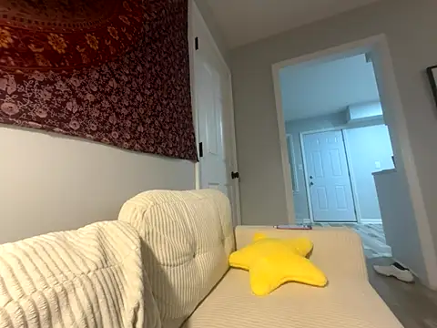 Snapshot of strip4faith chatting on January 8, 3:34 am strip4faith online show from January 8, 3:34 am