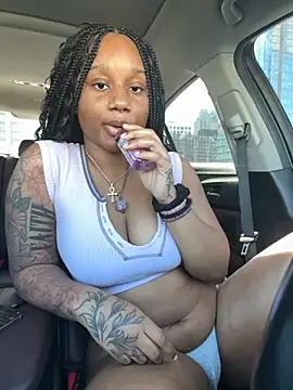 strip4faith online show from November 11, 5:30 pm