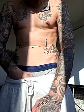 mileflav0r online show from March 29, 8:05 am