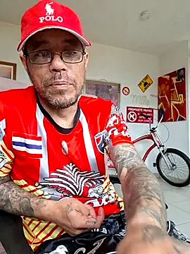 mileflav0r online show from May 14, 8:33 am