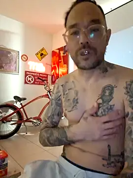 mileflav0r online show from March 28, 7:59 pm