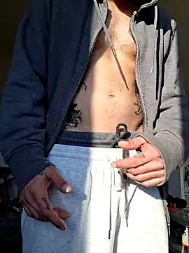 mileflav0r online show from March 22, 7:43 am