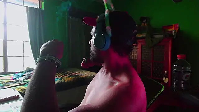        the online show from March 15, 1:01 am