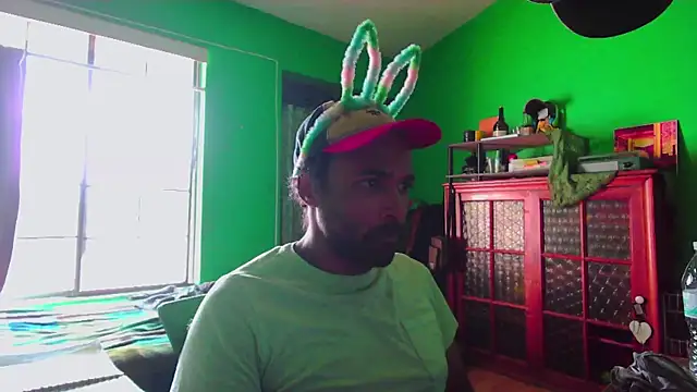        the online show from March 8, 9:07 pm