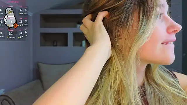 LinaCristonsen online show from October 14, 5:24 pm