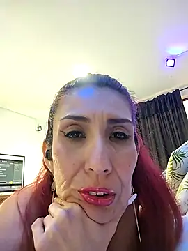 Snapshot of Perla_Franco chatting on February 26, 9:20 pm Perla Franco online show from February 26, 9:20 pm