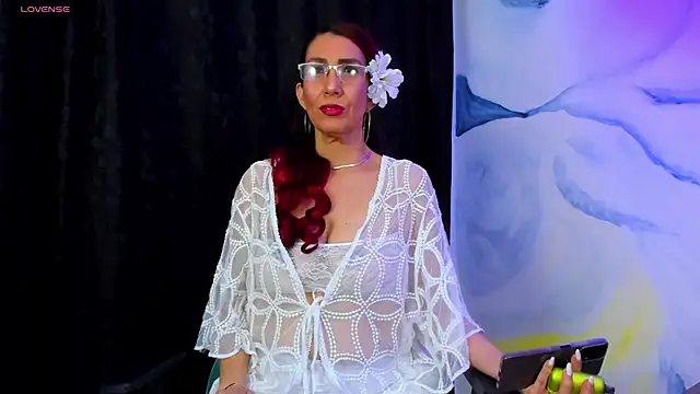 Snapshot of Perla_Franco chatting on March 23, 5:21 am Perla Franco online show from March 23, 5:21 am