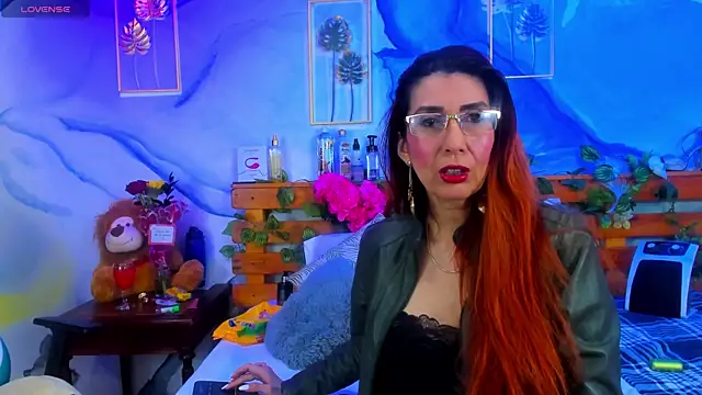 Snapshot of Perla_Franco chatting on March 14, 6:10 am Perla Franco online show from March 14, 6:10 am