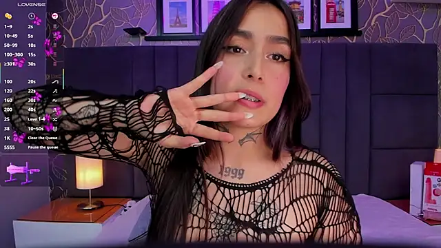 elodie walker online show from October 25, 10:21 pm