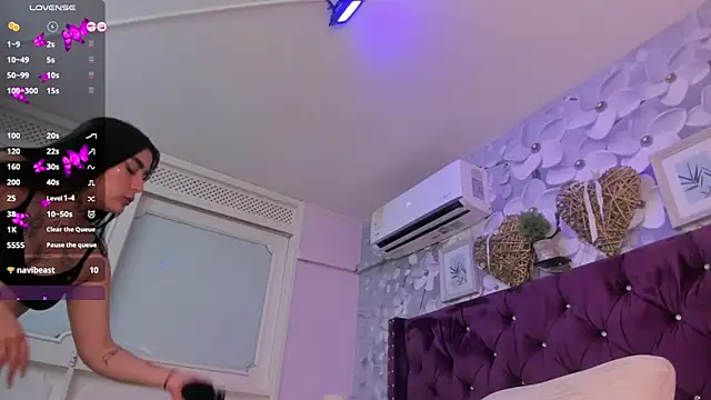 elodie walker online show from February 11, 11:48 pm