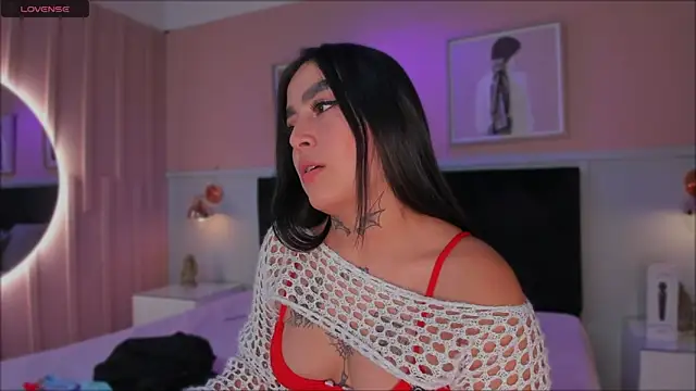 elodie walker online show from March 3, 12:01 pm