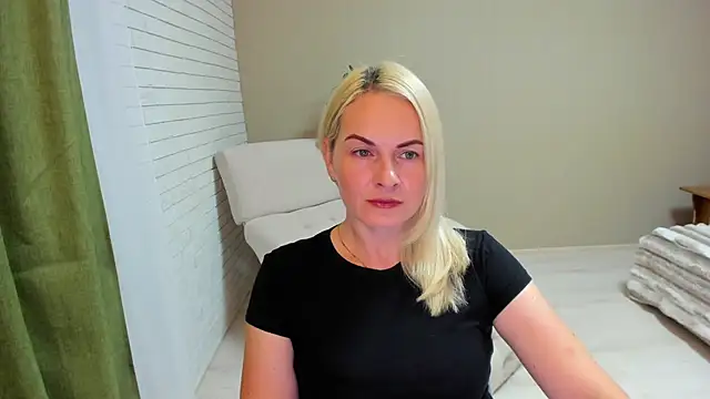 Alicee Gracee online show from September 26, 4:58 pm