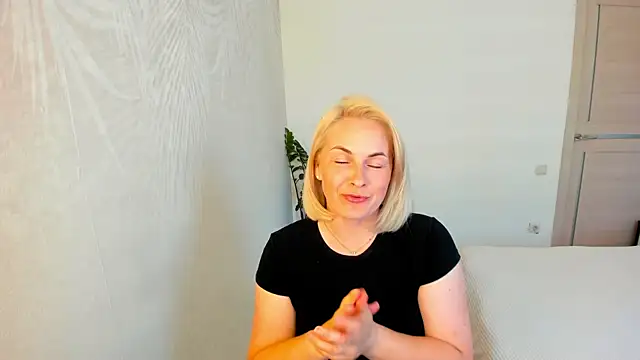 Alicee Gracee online show from May 30, 12:22 pm