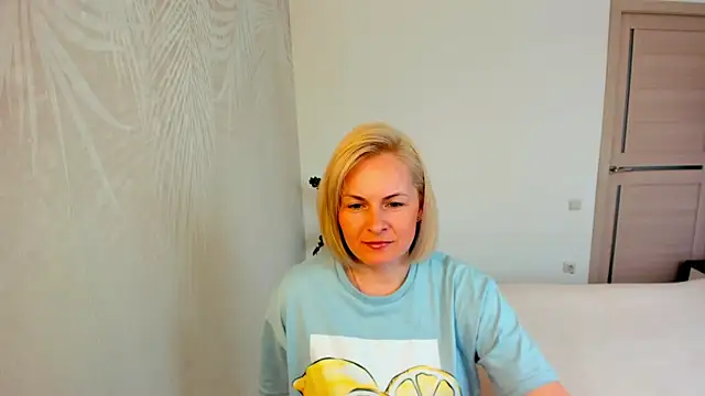 Alicee Gracee online show from April 13, 10:19 am