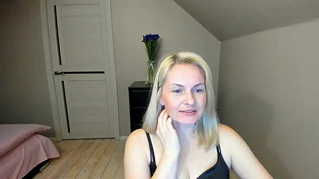 Alicee Gracee online show from March 7, 3:49 pm