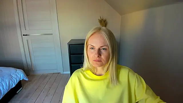 Alicee Gracee online show from March 21, 10:17 am