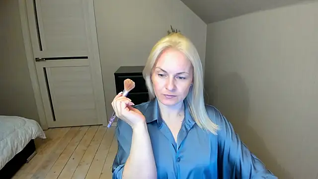 Alicee Gracee online show from March 21, 6:18 pm