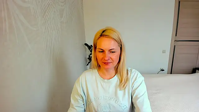 Alicee Gracee online show from March 26, 10:46 am