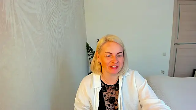 Alicee Gracee online show from May 29, 7:58 am