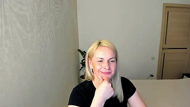 Alicee Gracee online show from March 21, 5:06 pm