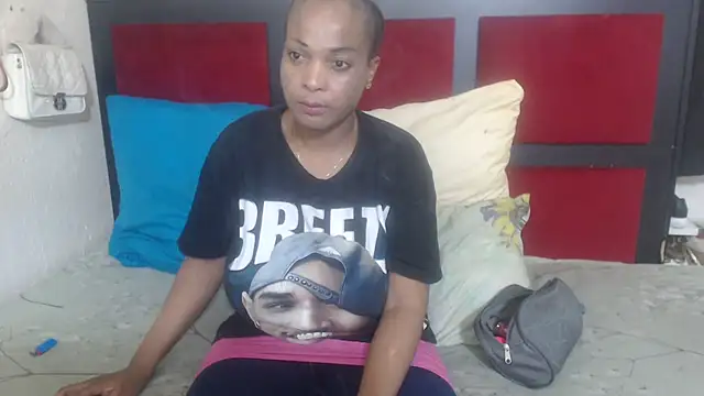 MaximTease24 online show from March 25, 5:18 am