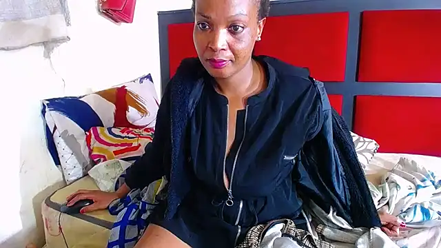 MaximTease24 online show from February 1, 10:52 pm