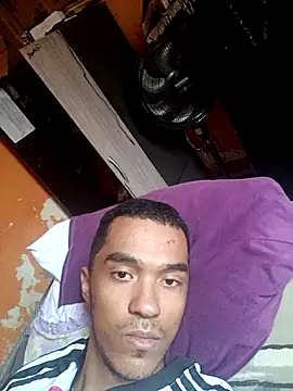 JuggedRegrets online show from April 20, 2:18 pm