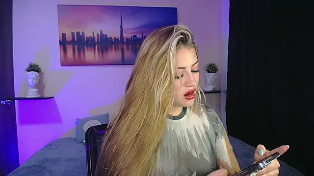 cristal-evanns online show from December 13, 5:16 am